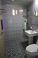 Blue Island Guesthouse - Hostel