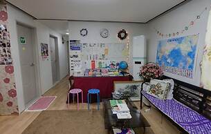 Panda Guesthouse - Hostel