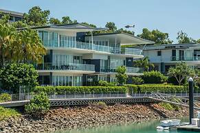 Pavillion 3 Absolute Waterfront