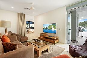 Pavillion 3 Absolute Waterfront