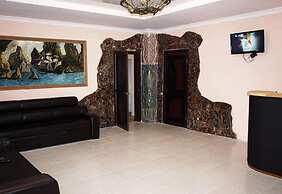 Hotel Sirius Azau