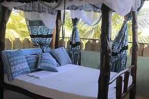 Tulia House - Hostel