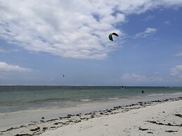 Tulia House - Hostel