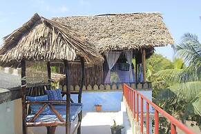 Tulia House - Hostel