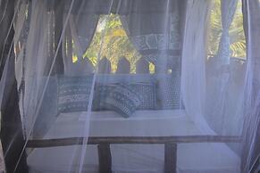 Tulia House - Hostel