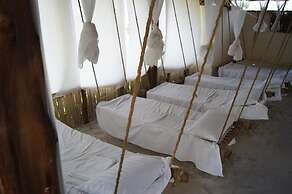 Tulia House - Hostel