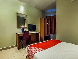 Super OYO 828 Comfort Hotel Shah Alam