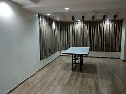 JK Rooms 122 Shaheen Lodging & Boarding