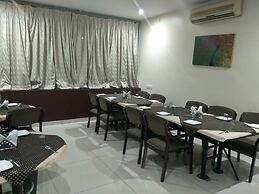 JK Rooms 122 Shaheen Lodging & Boarding