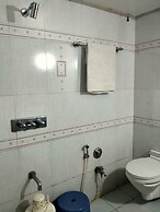 JK Rooms 122 Shaheen Lodging & Boarding