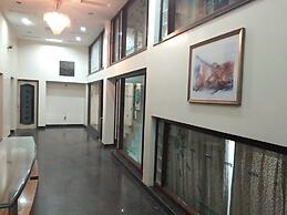 JK Rooms 122 Shaheen Lodging & Boarding