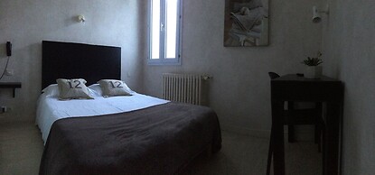 Hotel Les Voyageurs