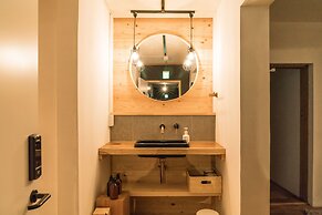 Nozawa Gondola Apartments