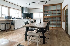 Nozawa Gondola Apartments