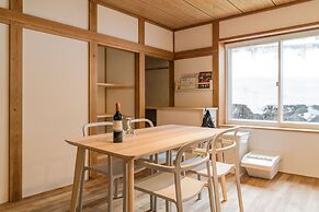 Nozawa Gondola Apartments