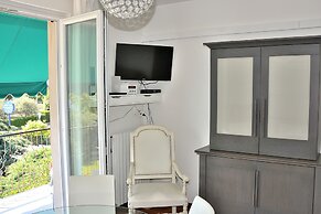 Apartment Bardolino With Lake View