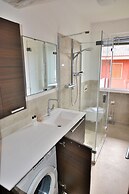 Apartment Bardolino With Lake View