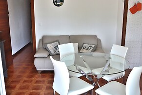 Apartment Bardolino With Lake View