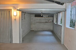 Apartment Benaco near Downtown