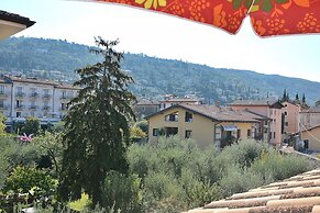 Apartment Benaco near Downtown