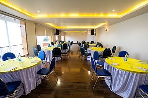 The Alpine Chalet Resort