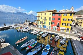 Apartment Castelèt Overlooking The Port