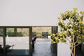 Hidden Hill Villas