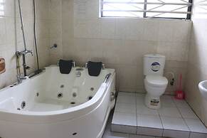 Tourist Castle Hotel and Suites