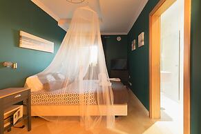 Arrifana Destination Boutique