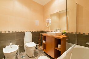 Arrifana Destination Boutique