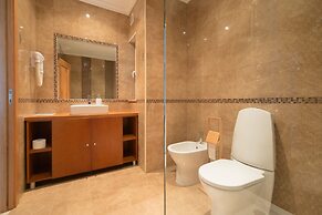 Arrifana Destination Boutique