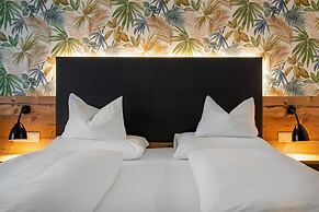 Alb Inn – Hotel & Apartments