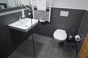 Alb Inn – Hotel & Apartments