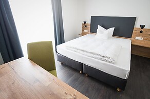 Alb Inn – Hotel & Apartments