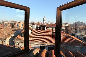 Venezia - Calle De Le Vele