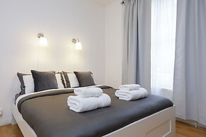 MyPlace Camden Apartment