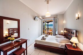 Irini SeaSide Studios