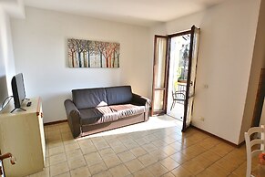 Apartment Rosa Bourbon With Pool