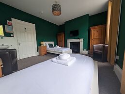 Dover Town Rooms