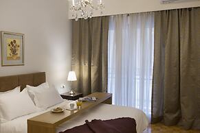 Koukaki Deluxe Apt at Syggrou-Fix