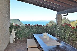 Apartment With Pool Ai Pignoi 1st floor