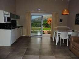 Parque Los Nogales Apart Hotel