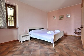 Apartment With Pool Ai Pignoi Ground F