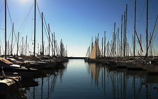 Cosy Apartment at Acropolis Museum