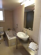 Penthouse of light at Koukaki