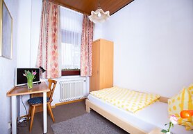 Elim Hotel
