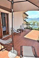 Greenery Loft With Lake View