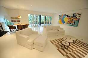 Casa Jardins de Iporanga