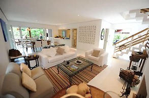 Casa Jardins de Iporanga