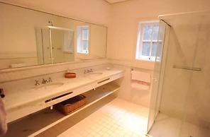 Casa Jardins de Iporanga